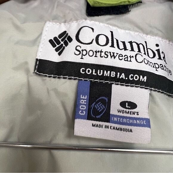 Columbia green interchange jacket.  Size L - Picture 9 of 11